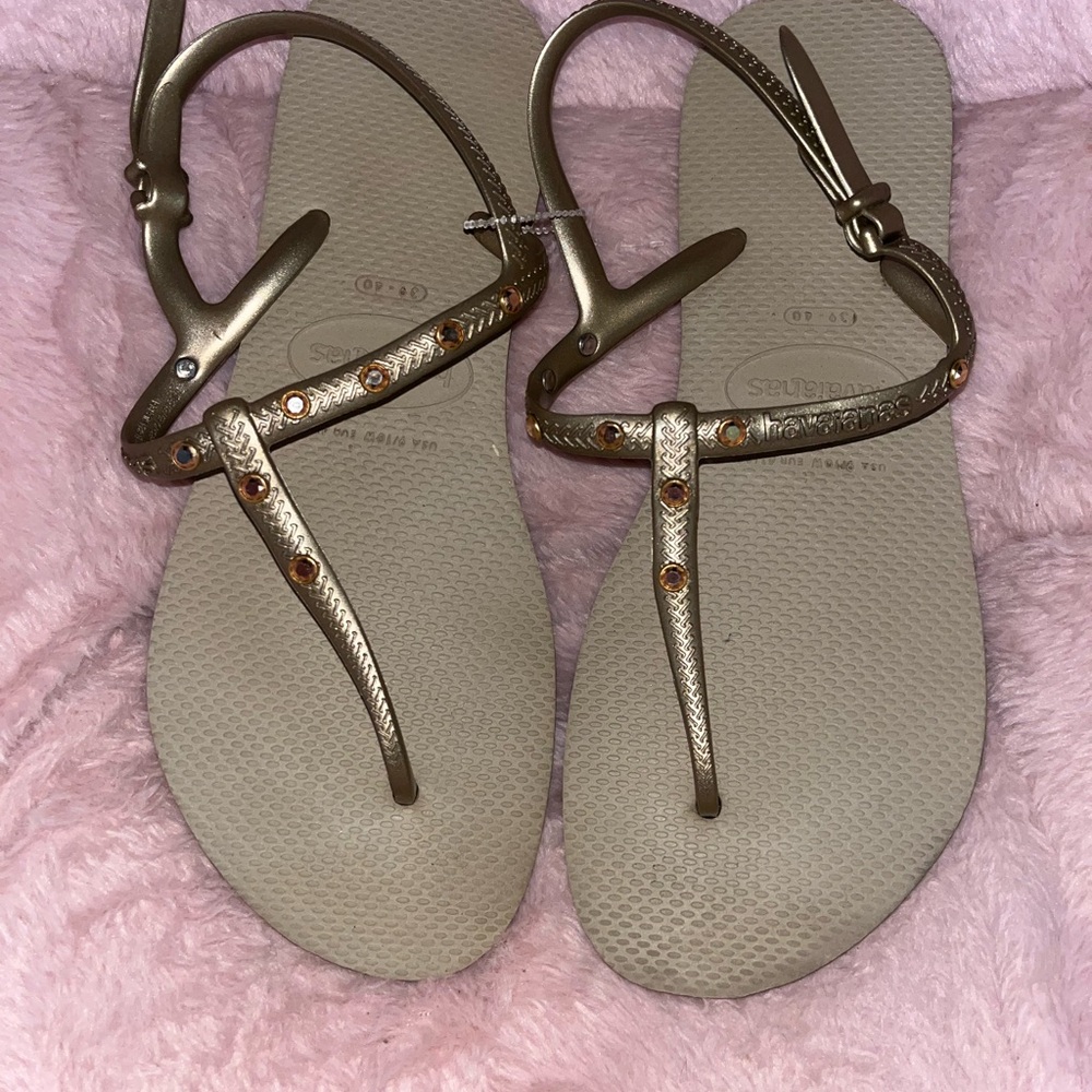 Havaianas Bronze Sandals with Embellishments size 9/10